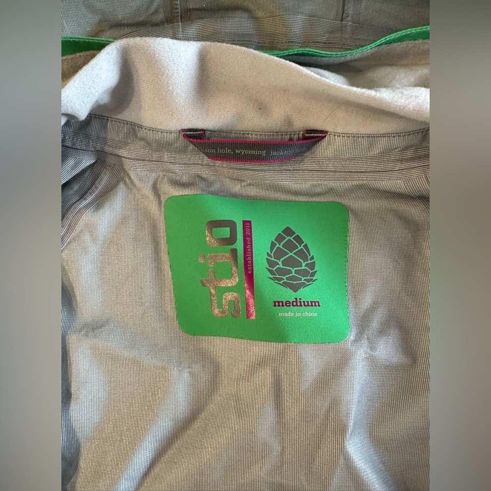 Stio Womens Ski Jacket - Picture 9 of 12